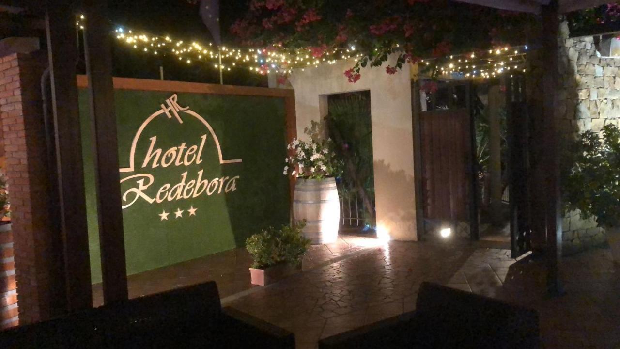Hotel Redebora Torregrotta Luaran gambar